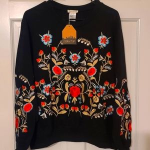NWT embroidered sweater